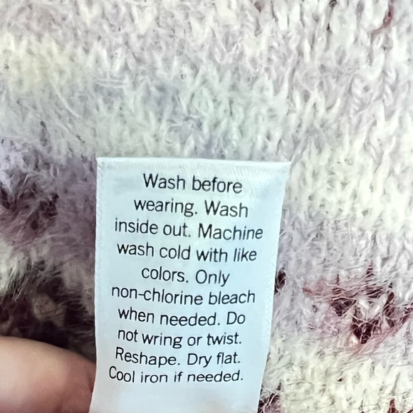 SO Cozy soft sweater size large - Picture 6 of 7